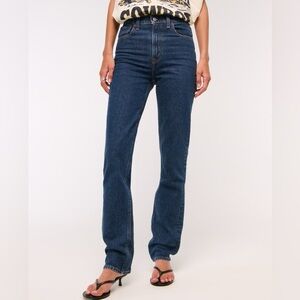 Abercrombie & Fitch Ultra High Rise 90s Straight Jean SIZE 24 Short